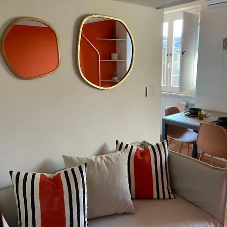 شقة Lovely Mansard In The Centre Of Turin *